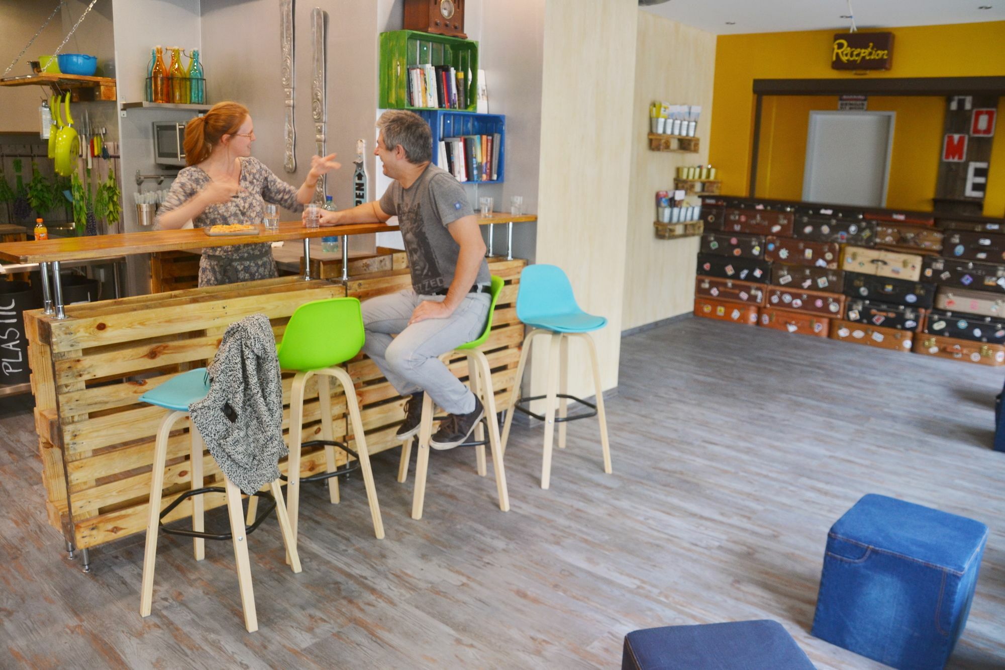 Do Step Inn Central - Self-Service-Hostel Vienna Exterior photo